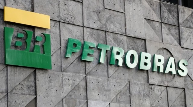 As ações preferenciais da Petrobras (PETR4) encerraram o pregão desta terça-feira (2) com uma alta de 2,58%