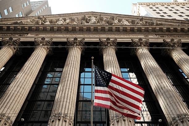 Futuros de Wall Street avançam após inflação de março vir em linha e núcleo surpreender para baixo