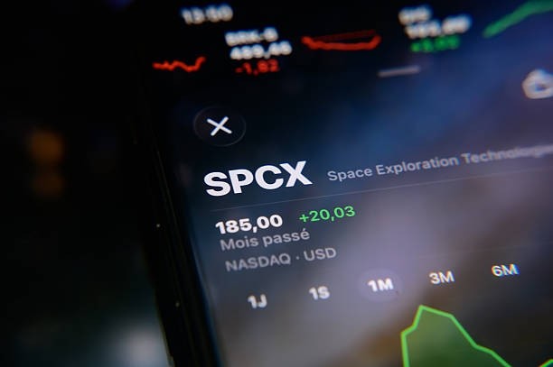 SpaceX recorre ao mercado de dívida para financiar expansão em IA e foguetes