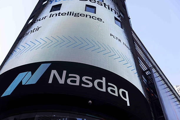 S&P 500 e Nasdaq avançam com recuperação das ações de chips; mercado aguarda balanços das gigantes de tecnologia